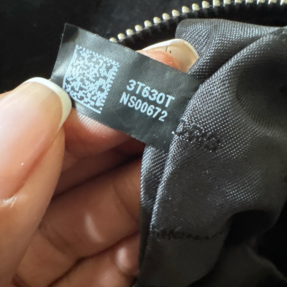 Michael Kors Black Crossbody Bag - Picture 8 of 9